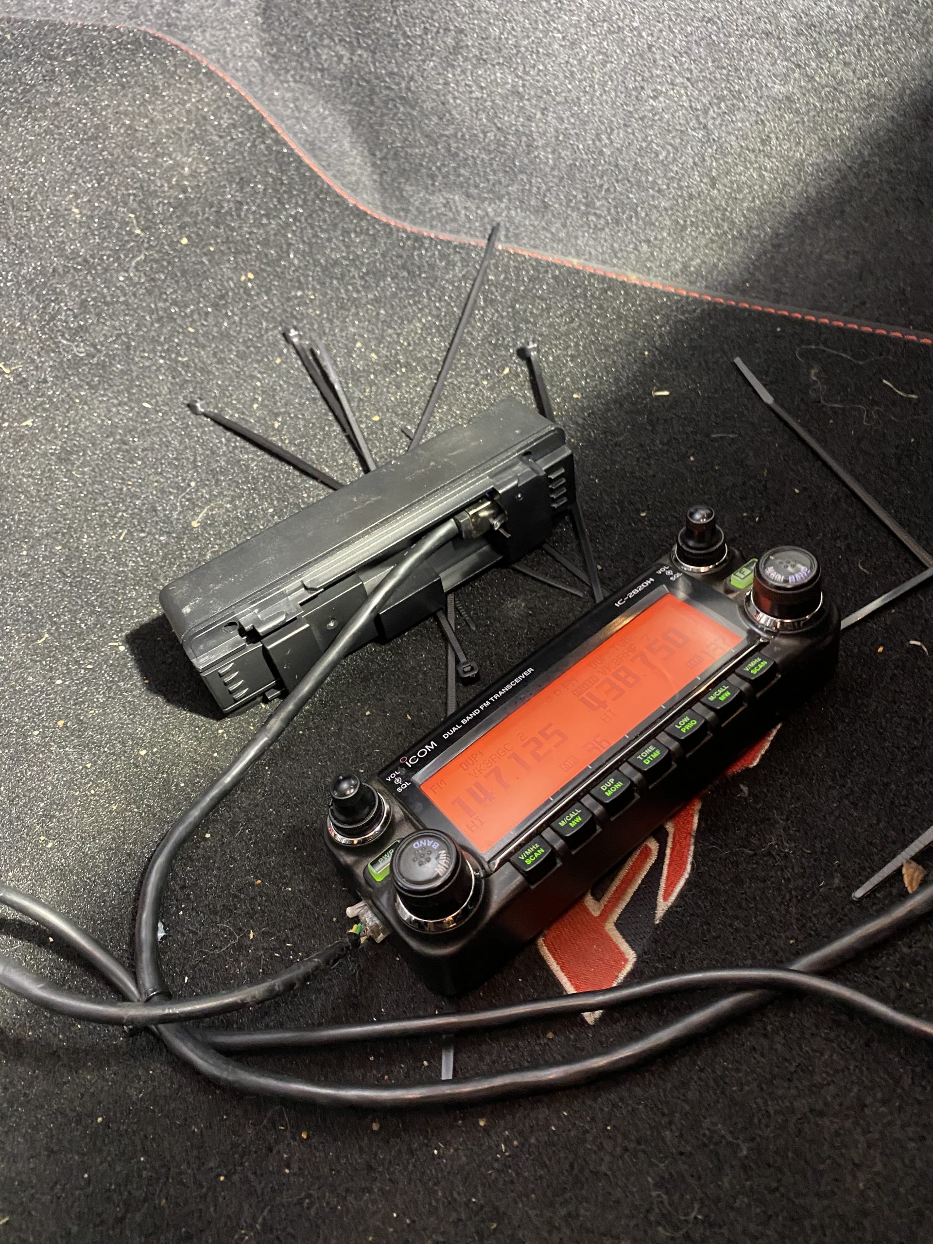 How to install UHF Radio in Ford Ranger or Everest C.L CARS BLOG