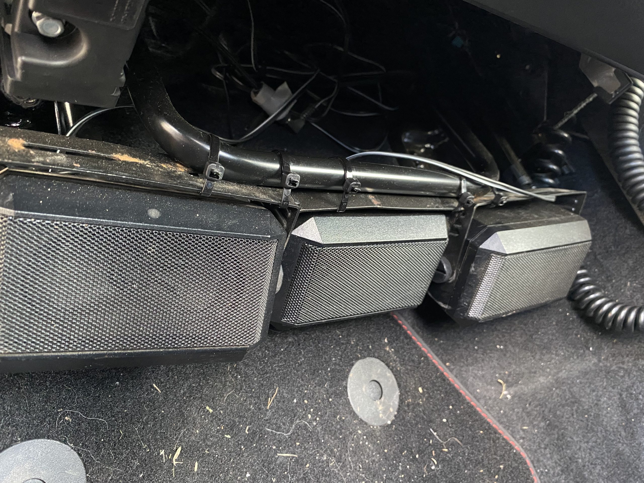 How to install UHF Radio in Ford Ranger or Everest C.L CARS BLOG